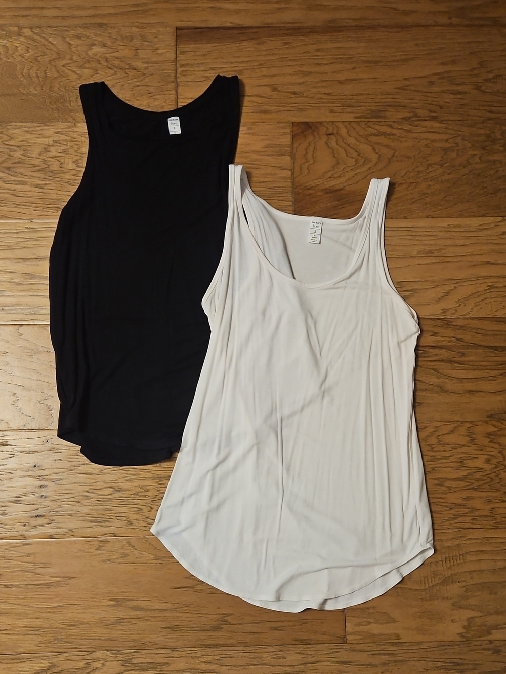 Set Of 2 Old Navy Luxe Tank Tops Black White Small & Small Tall